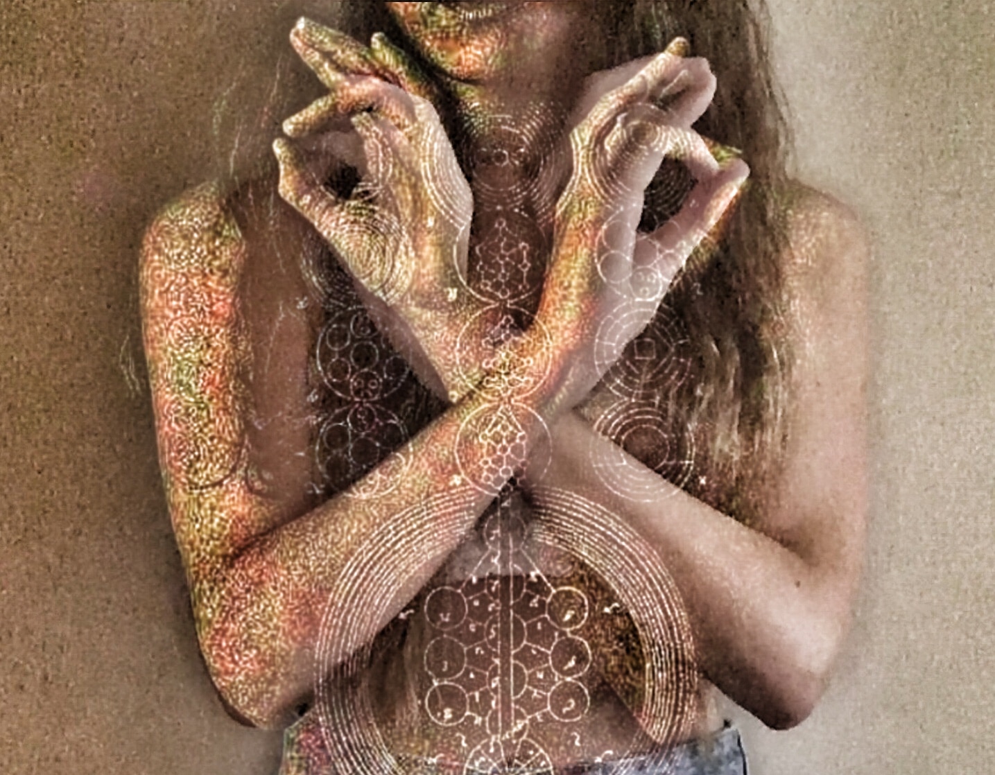 Itziar , especialista en bienestar integral , yoga y terapias energeticas